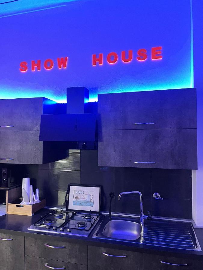 טורינו Show House מראה חיצוני תמונה